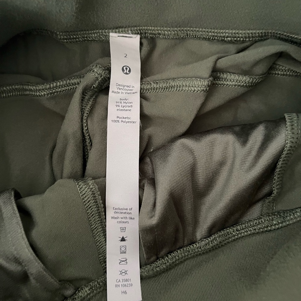 🌱🍃Ready to Rulu Lululemon pants - Picture 3 of 8